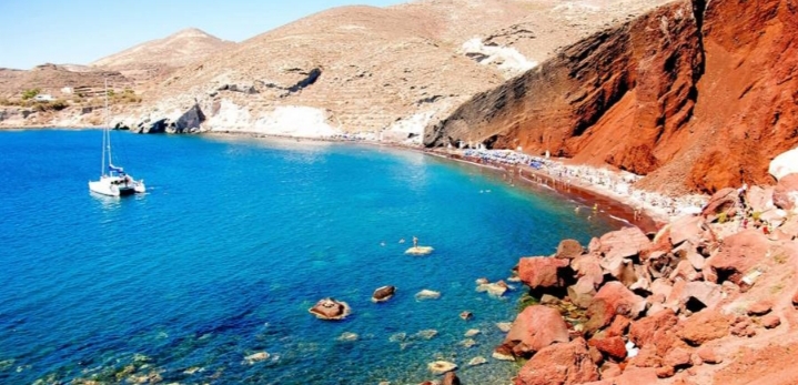 Santorini: A Destination Must Visit With Your Better Half 5