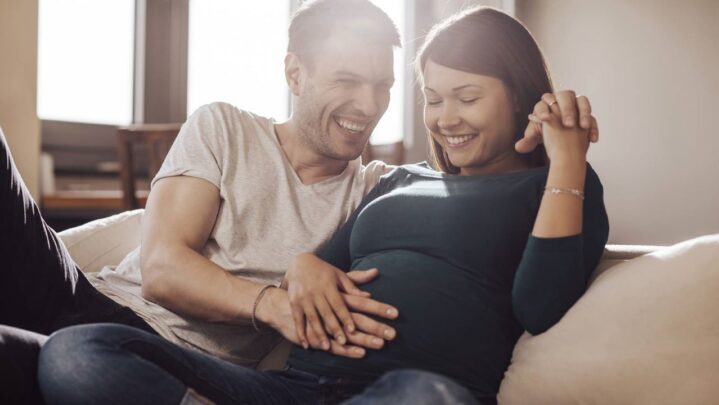 Tips to keep the romance alive even after pregnancy