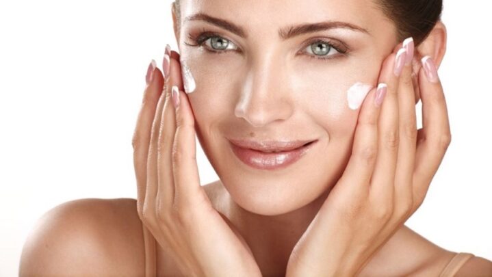 Tips To Always Stay Moisturised