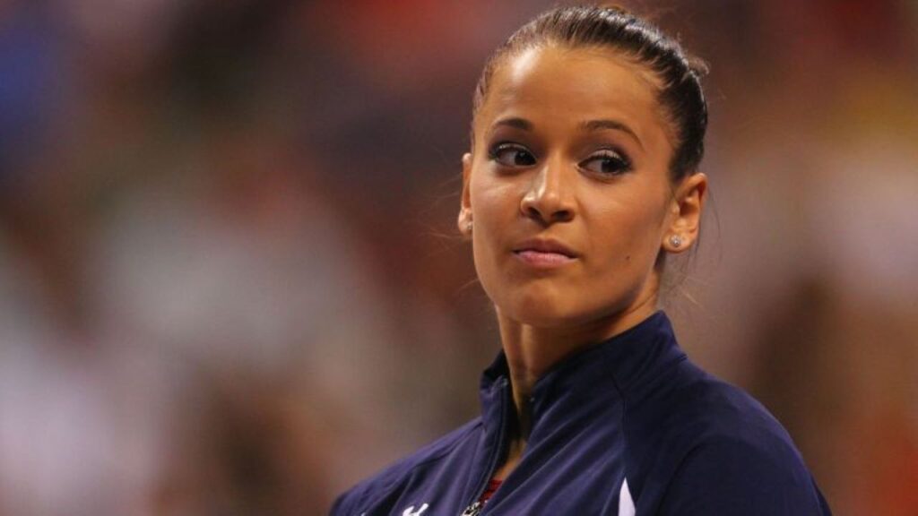 Top 8 Hottest Sports Divas 8