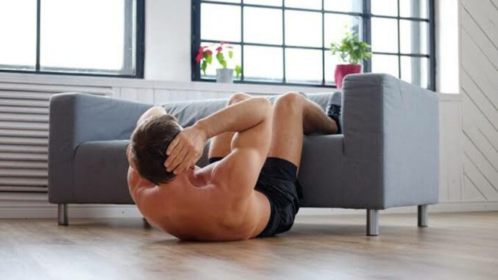 5 Killer Leg Exercises You Can Easily Do At Home