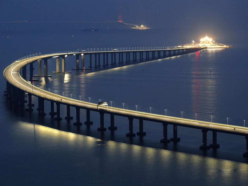 Amazing!!! Have A Look At This Longest Sea Crossing Bridge 2