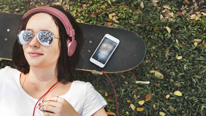 Best Bollywood Breakup Songs To Make You Feel Good