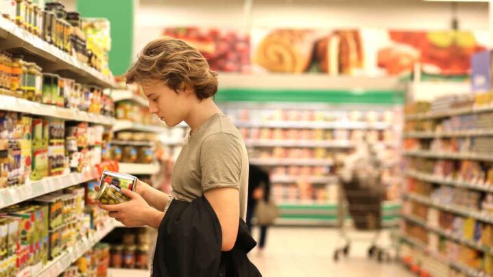 How Does Packed And Processed Food Affect Men’s Health?