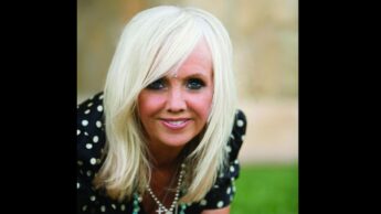 6 Lessons We Learn From Rhonda Byrne’s ‘The Secret.’