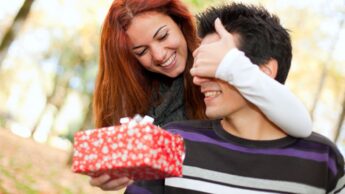 Best Romantic Gifts For Your Loved Ones: Checkout