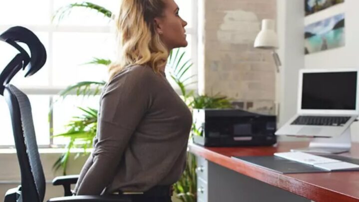 Best Core Exercises You Could Try At Your Office