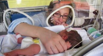 Guide For Parents To Interact With IVF Babies In NICU
