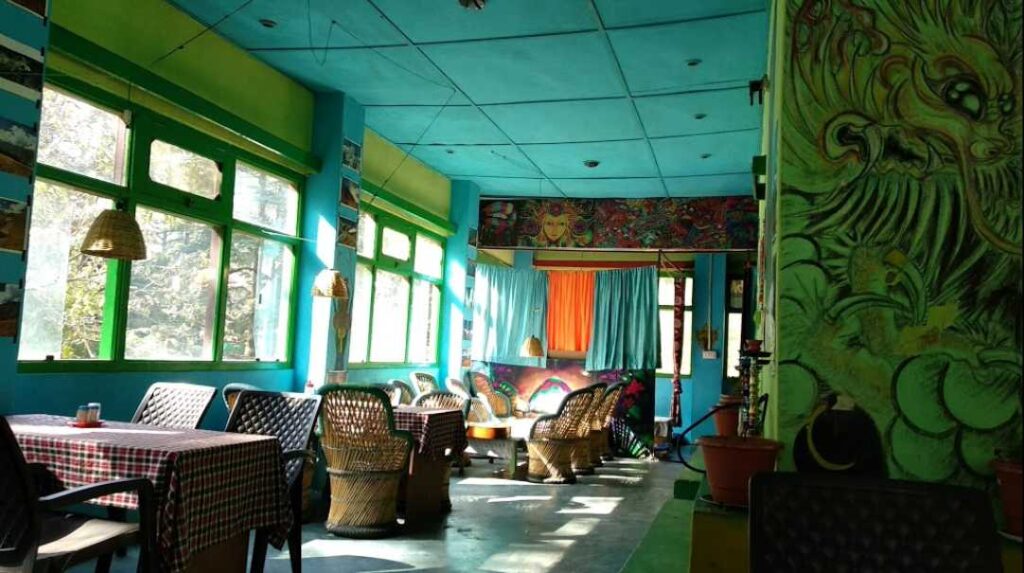 Incredible India: 5 Cafes Must Visit Near Kasol 3