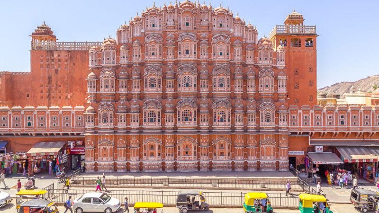 5 Incredible Places In India To Visit For Art Lovers 1