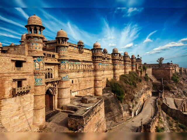 Must Visit Forts In India: Amber fort Jaipur to Red Fort Delhi 6