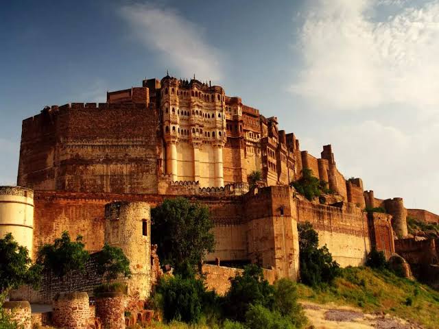Must Visit Forts In India: Amber fort Jaipur to Red Fort Delhi 7