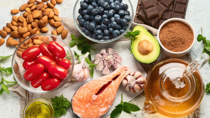 The Top 4 Dietary Practices For Reducing Chronic Pain