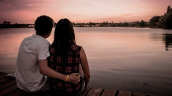 What Varied Happy Couples Do? The Therapists Speak