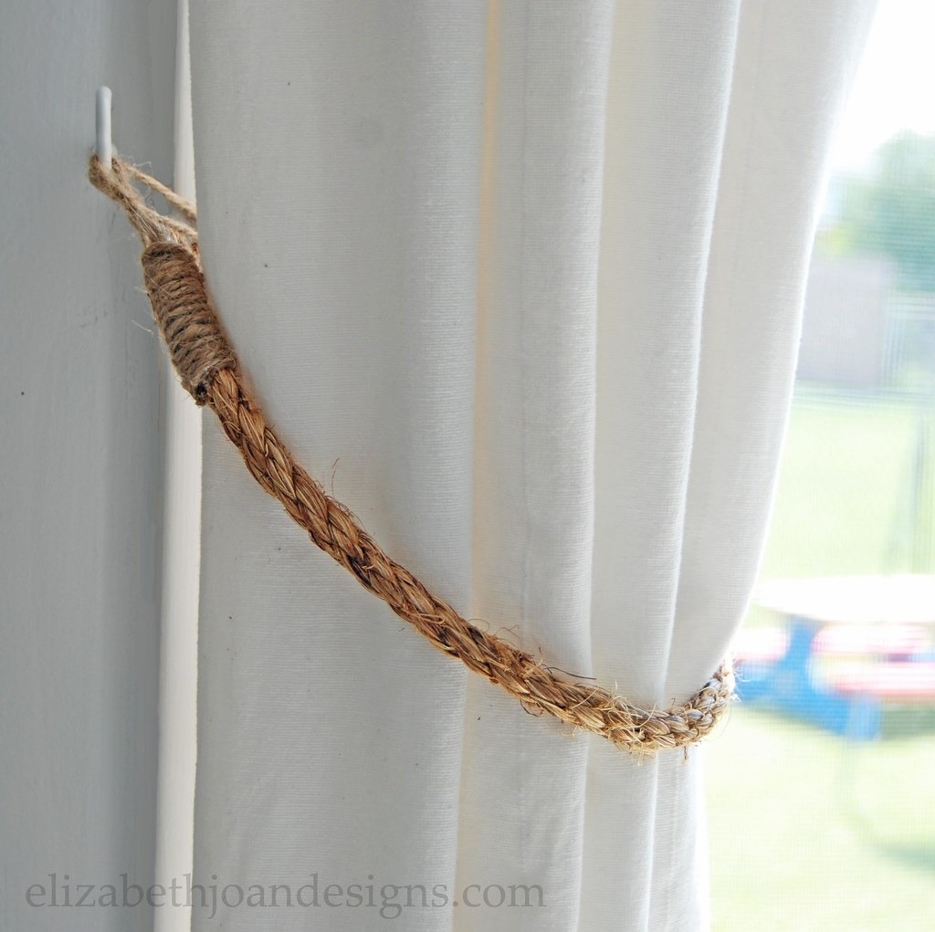 Bored Of Plain Old Curtains? Glam Your Window With Some Fresh Curtain Ideas! 4
