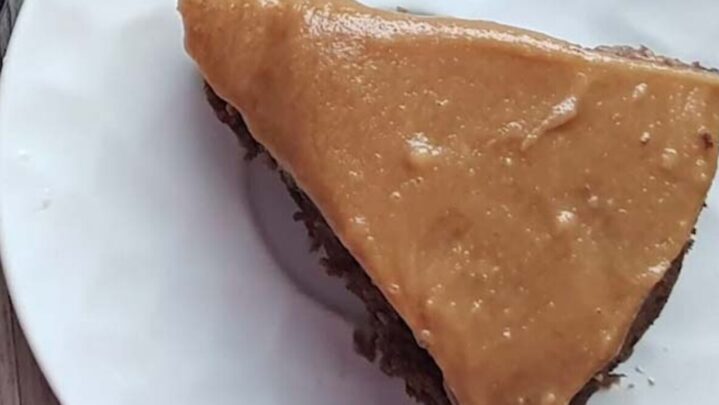 Make This Coffee-Infused Banana Cake For A Tasty Treat By Following This Recipe