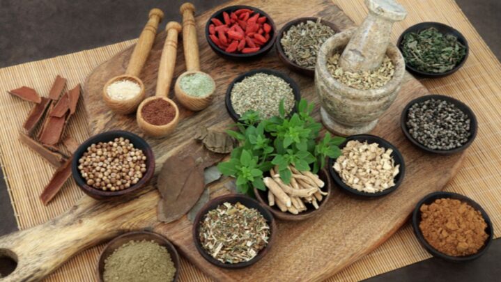 Spices That Help You Build Better Immunity To Fight Weather Change