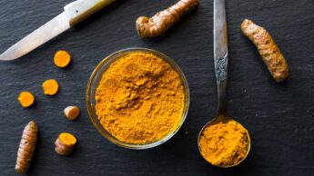 Healthy and wealthy benefits of turmeric powder
