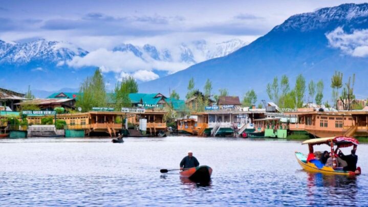Save These Kashmir’s Most Stunning Views To Your Calendar For A Wonderful Holiday