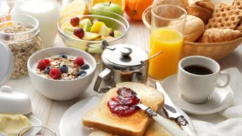 To Make Your Breakfast A Nutritious One, You Must Include These 4 Foods