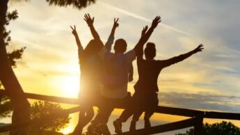 4 Stunning Travel Experiences You Must Have Once In A Lifetime