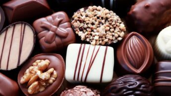 Five Amazing Ways That Chocolate Aids With Weight Reduction