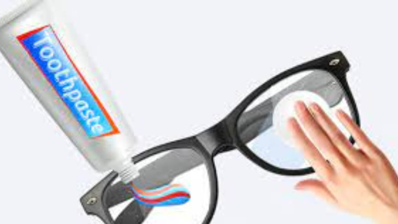 There Are 3 Simple Methods For Removing Scuffs From Sunglasses And Eyeglasses