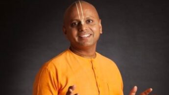 6 Quotes By Gaur Gopal Das Will Motivate You To Look At Life In A Happy Way