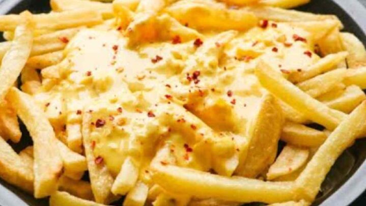 Craving for a cheat meal? Here’s a recipe for cheese french fries