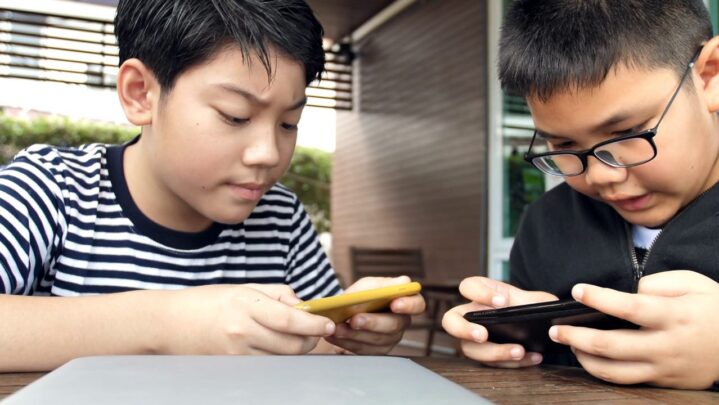 Is It Even True That Kids Who Play Mobile Games Get Smarter?