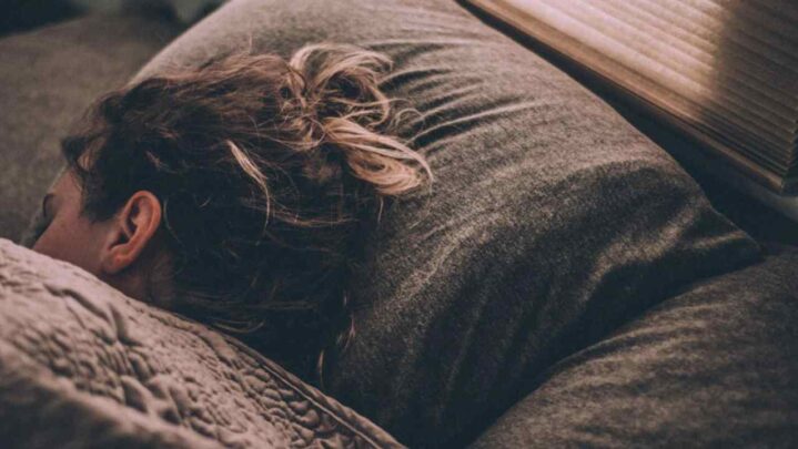 The significance of good sleeping habits for reducing work stress