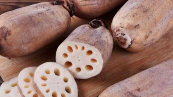 There Are 5 Compelling Arguments For Including Lotus Root In Your Diet