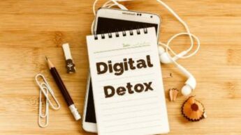 How can digital detox help to find peace?
